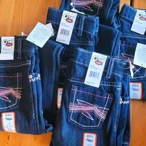 Lil hotels size 7 jeans 👖 60.00 for all